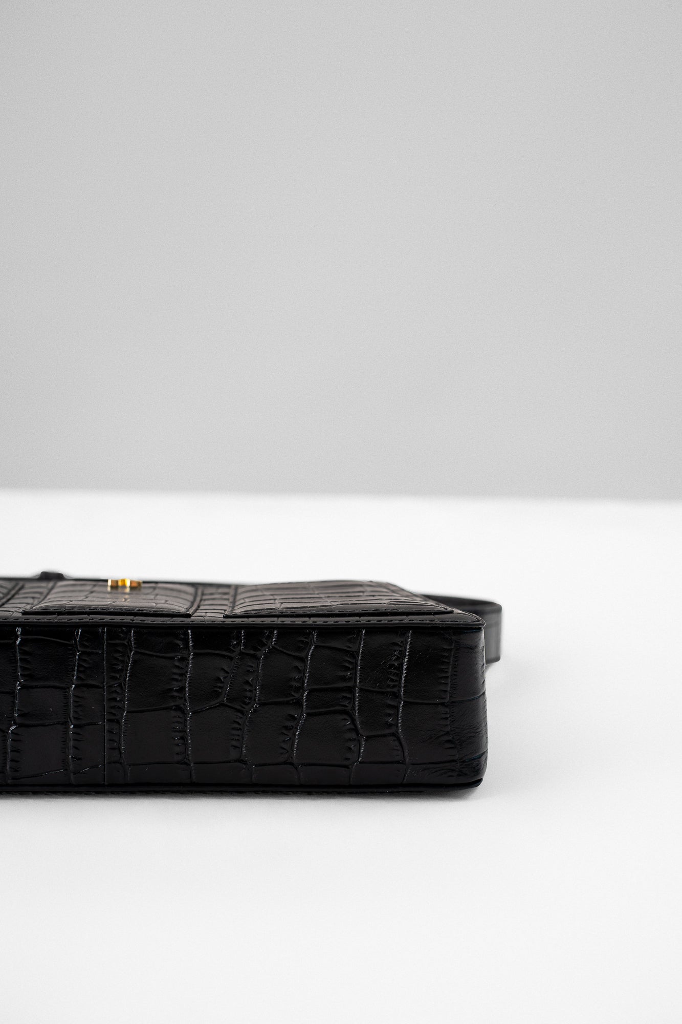 Milano - Midnight Black