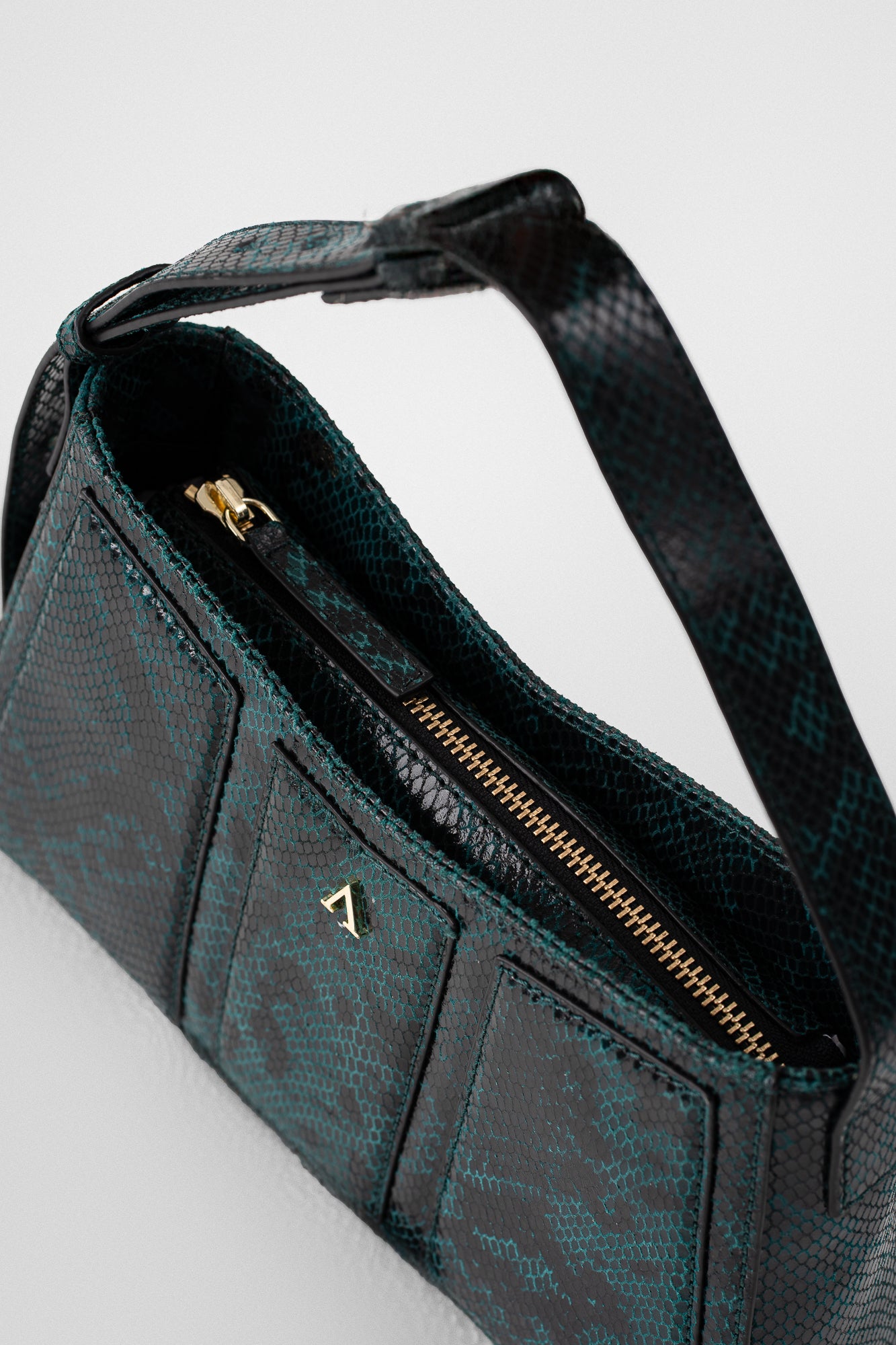 Milano - Tuscan Teal