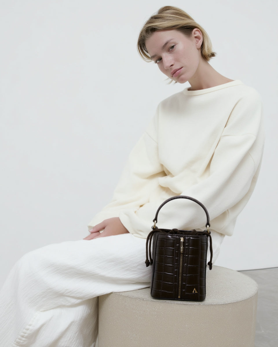 Giorgia Bucket - Midnight Black