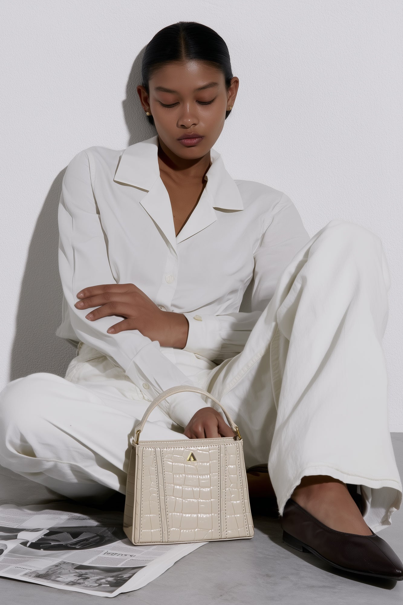 Vanessa Petite - Latte White