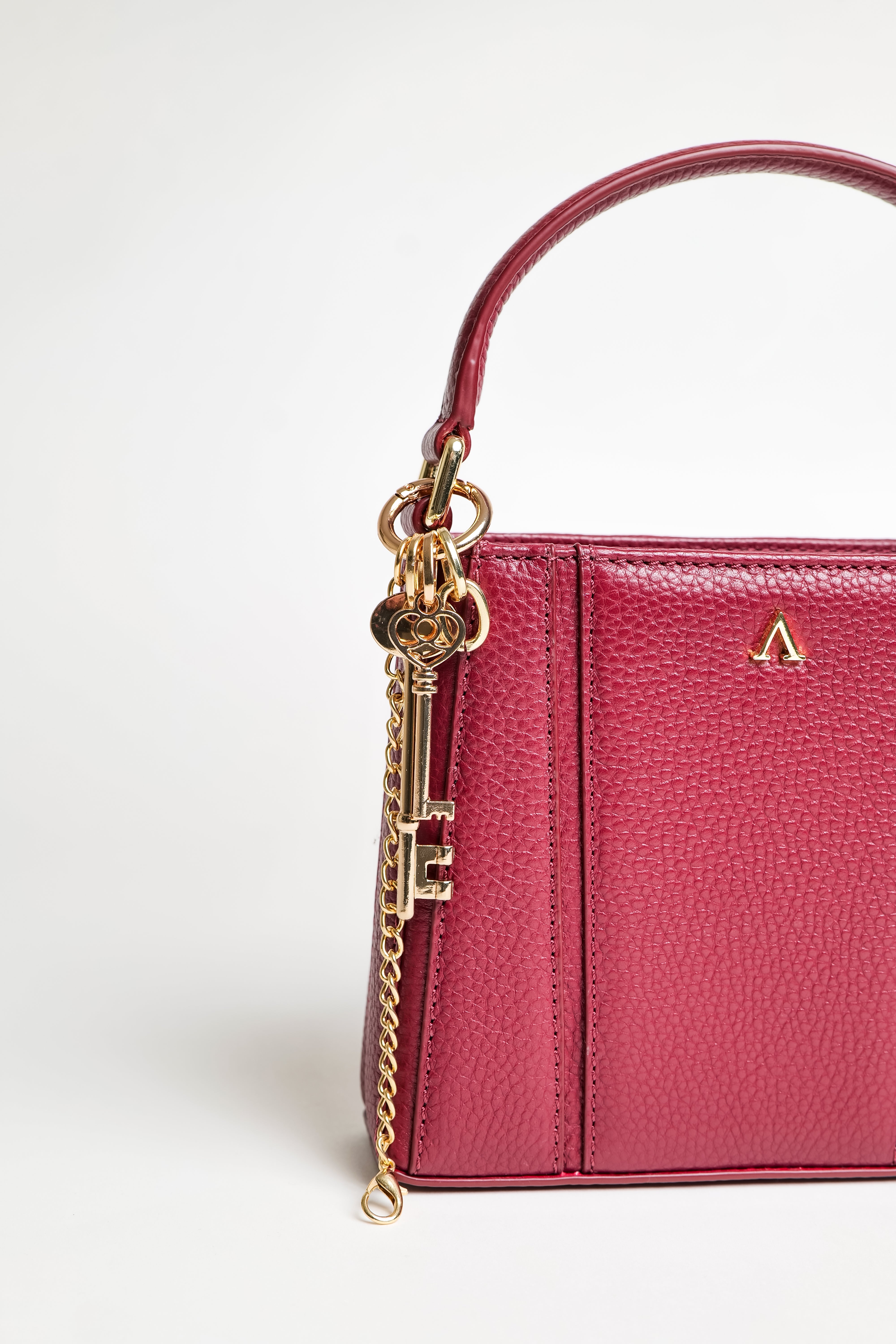Fortuna Charm - Metallic Gold