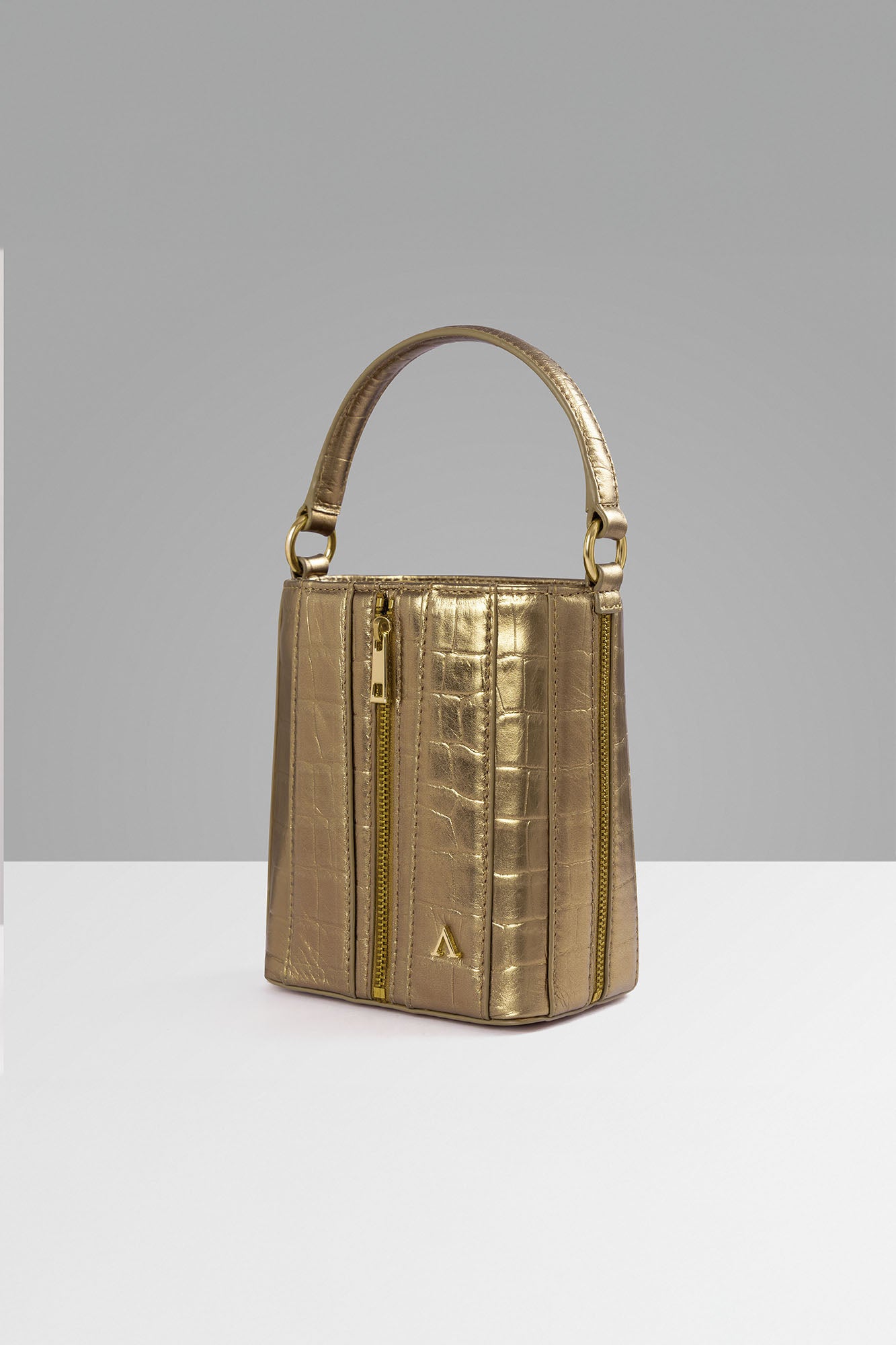 Giorgia Bucket - Liquid Bronze