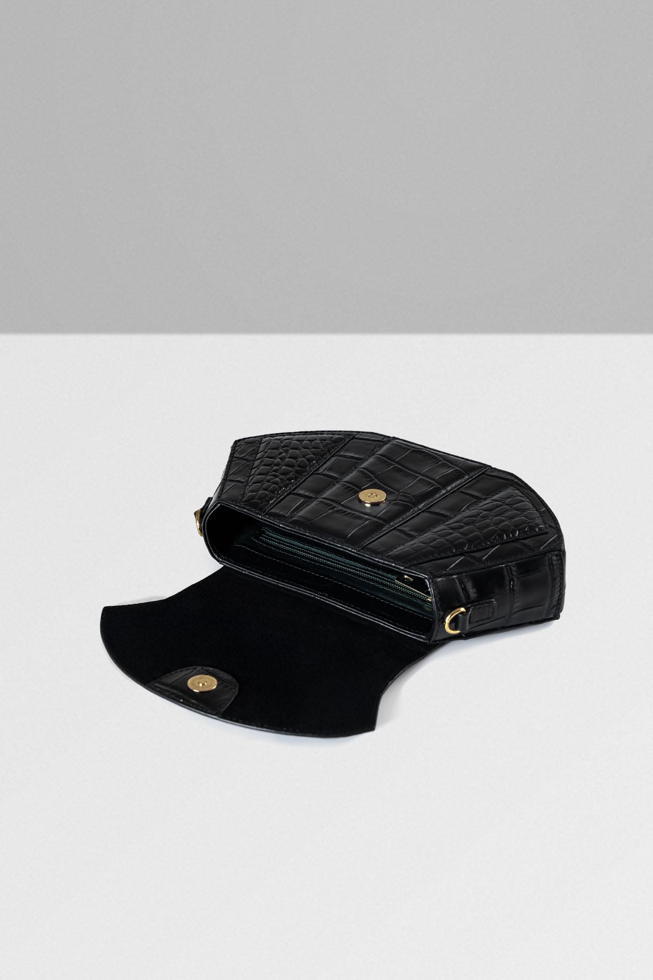 Lusso - Midnight Black
