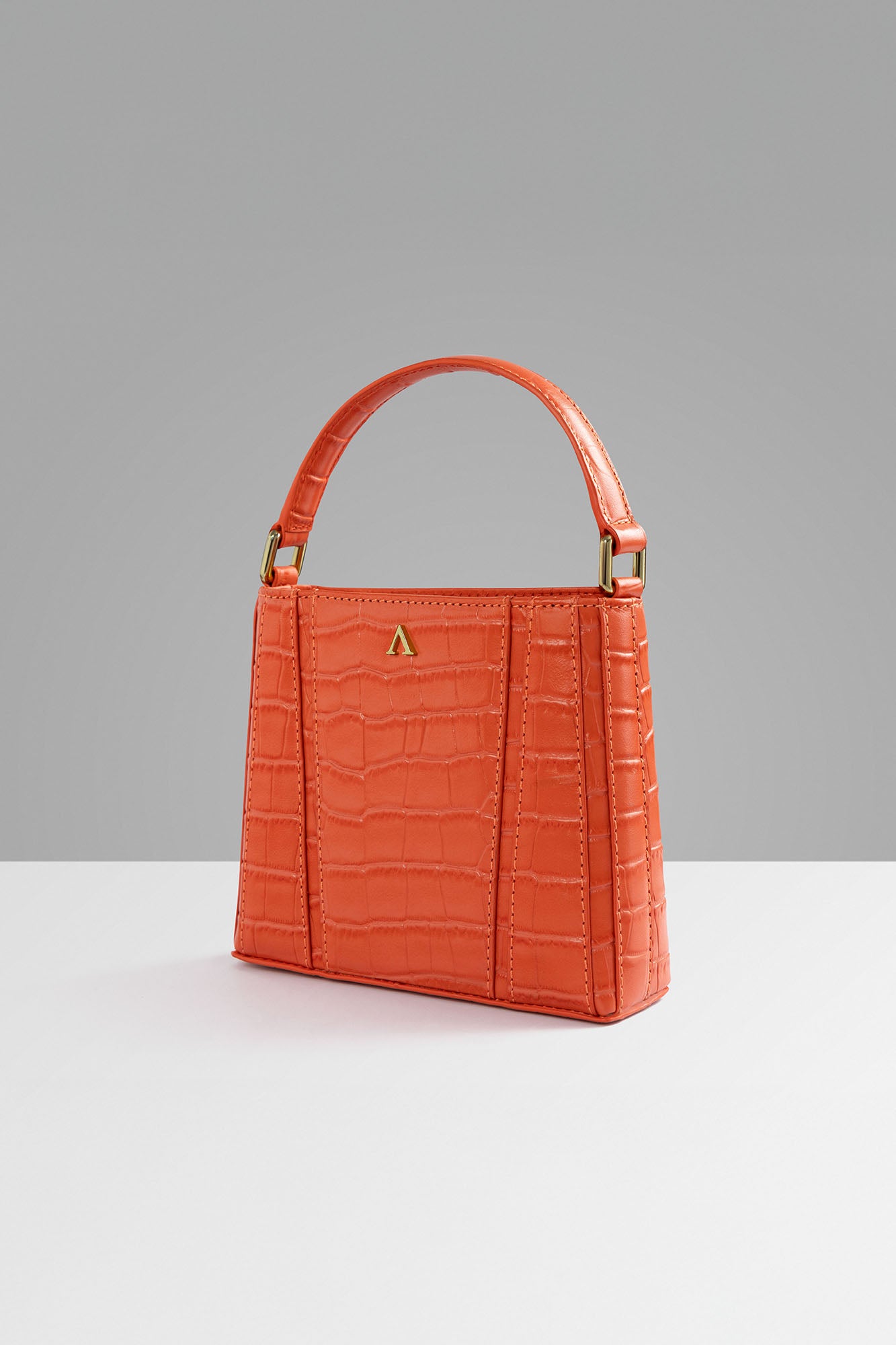 Vanessa Petite - Orange Blossom