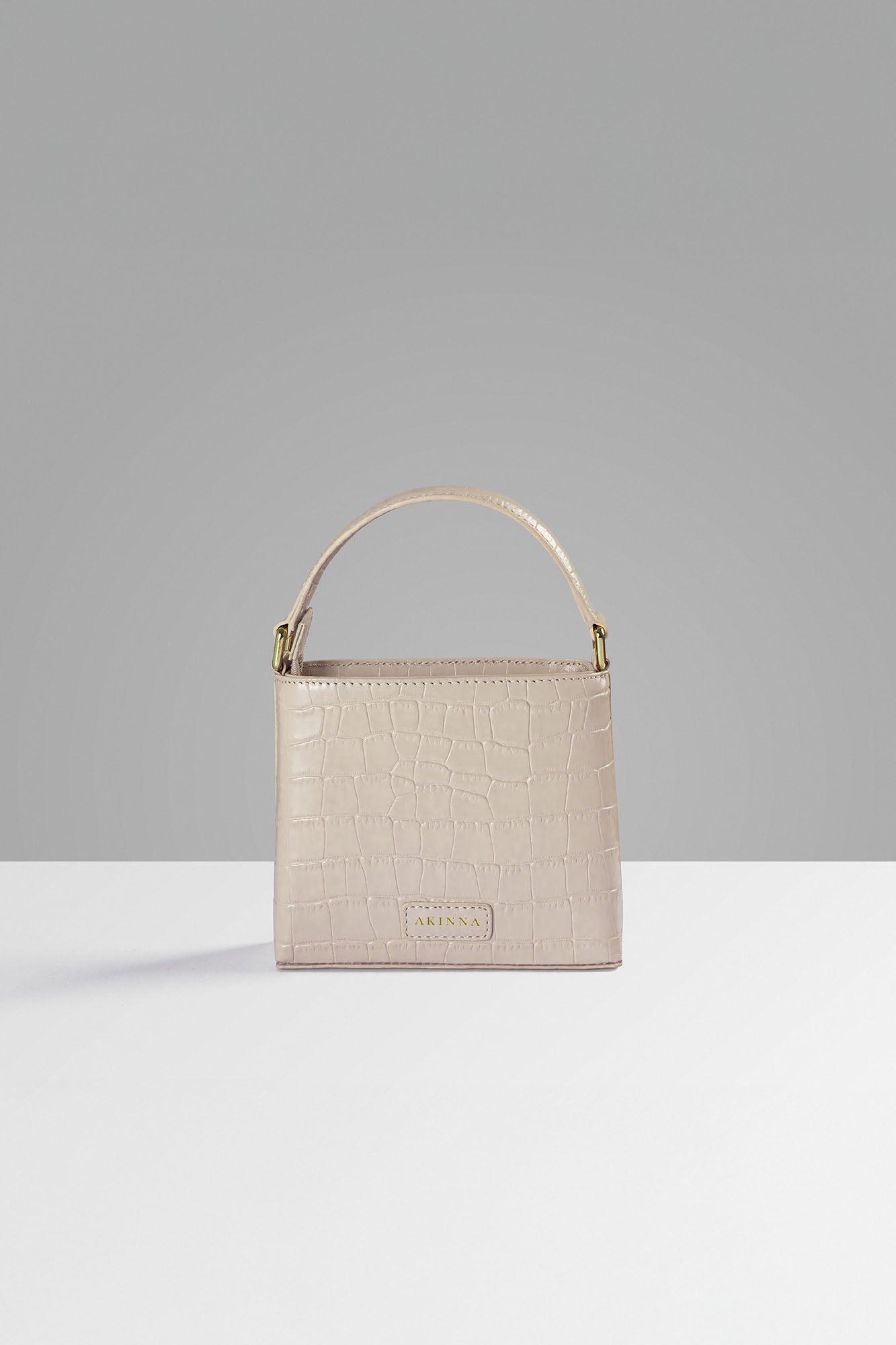 Vanessa Petite - Latte White