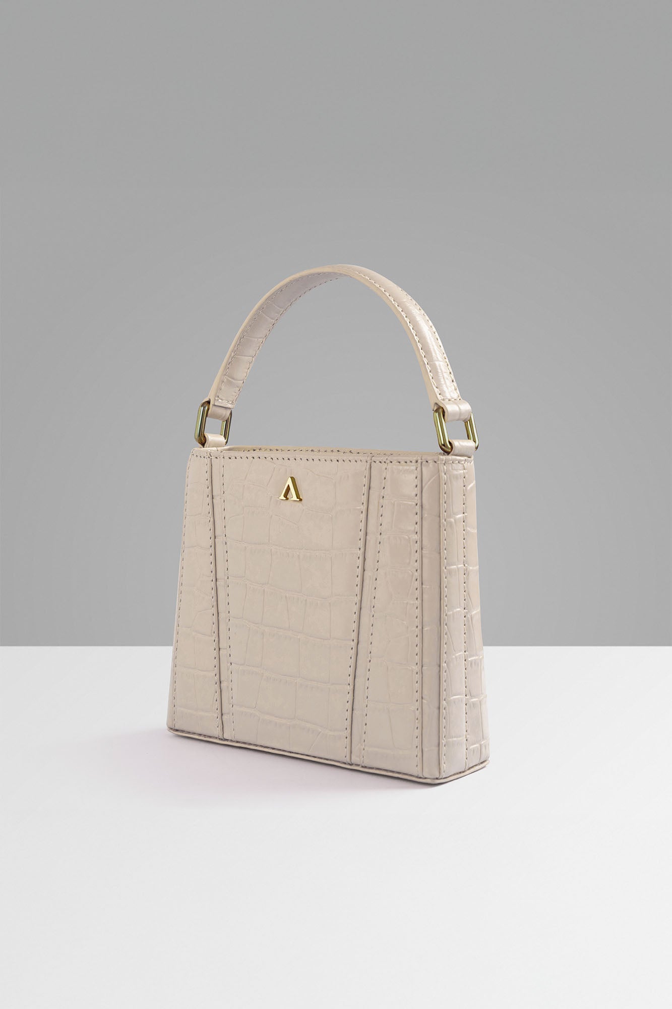 Vanessa Petite - Latte White